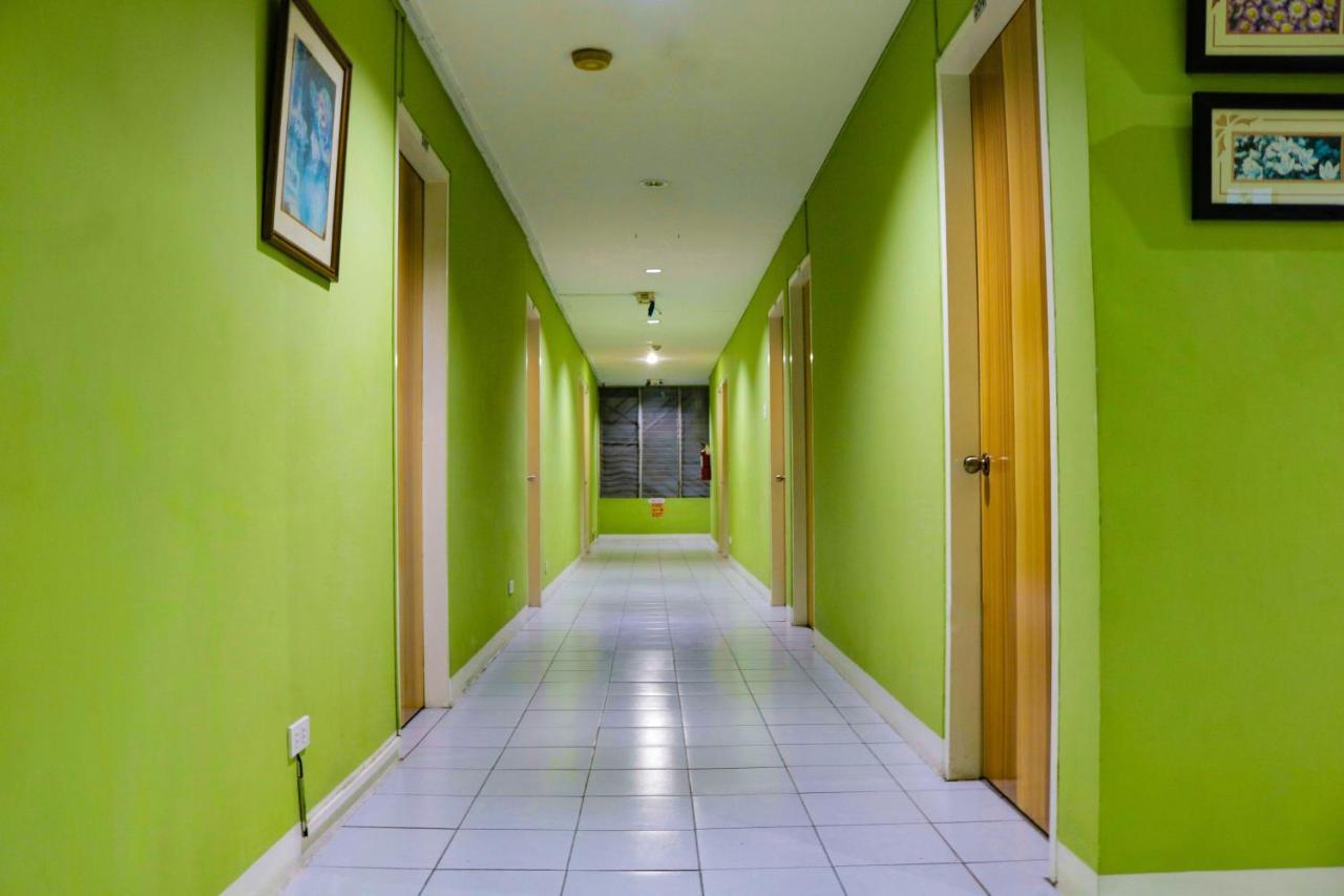 Reddoorz @ Junquera Extension Cebu Exterior foto